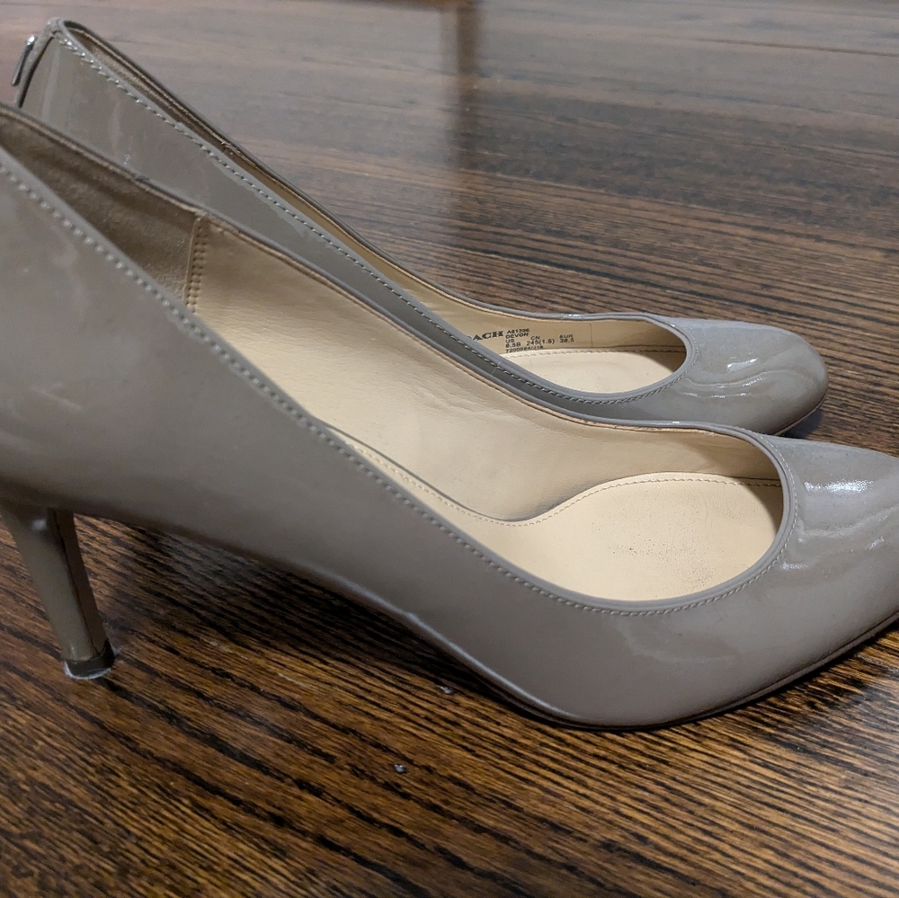 Coach Devon Rounded Toe 3” Heels Size 8.5 - Picture 5 of 5